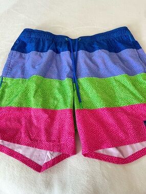 Vineyard Vines Blue and Teal Dot Swim Trunks